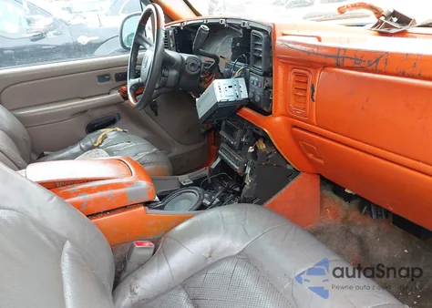 2002 Cadillac Escalade Standard из США, поврежденный, VIN 1GYEK63N32R101987